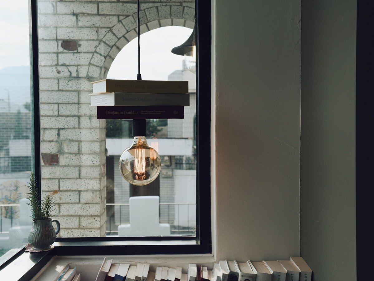 Backdrops On TV – Real or Fake? My Pandemic&nbsp;Distraction